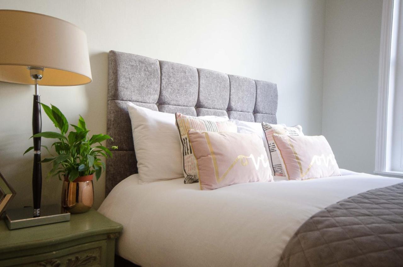 Seaview Mansion Apartment - Central Hove With Parking Exterior photo